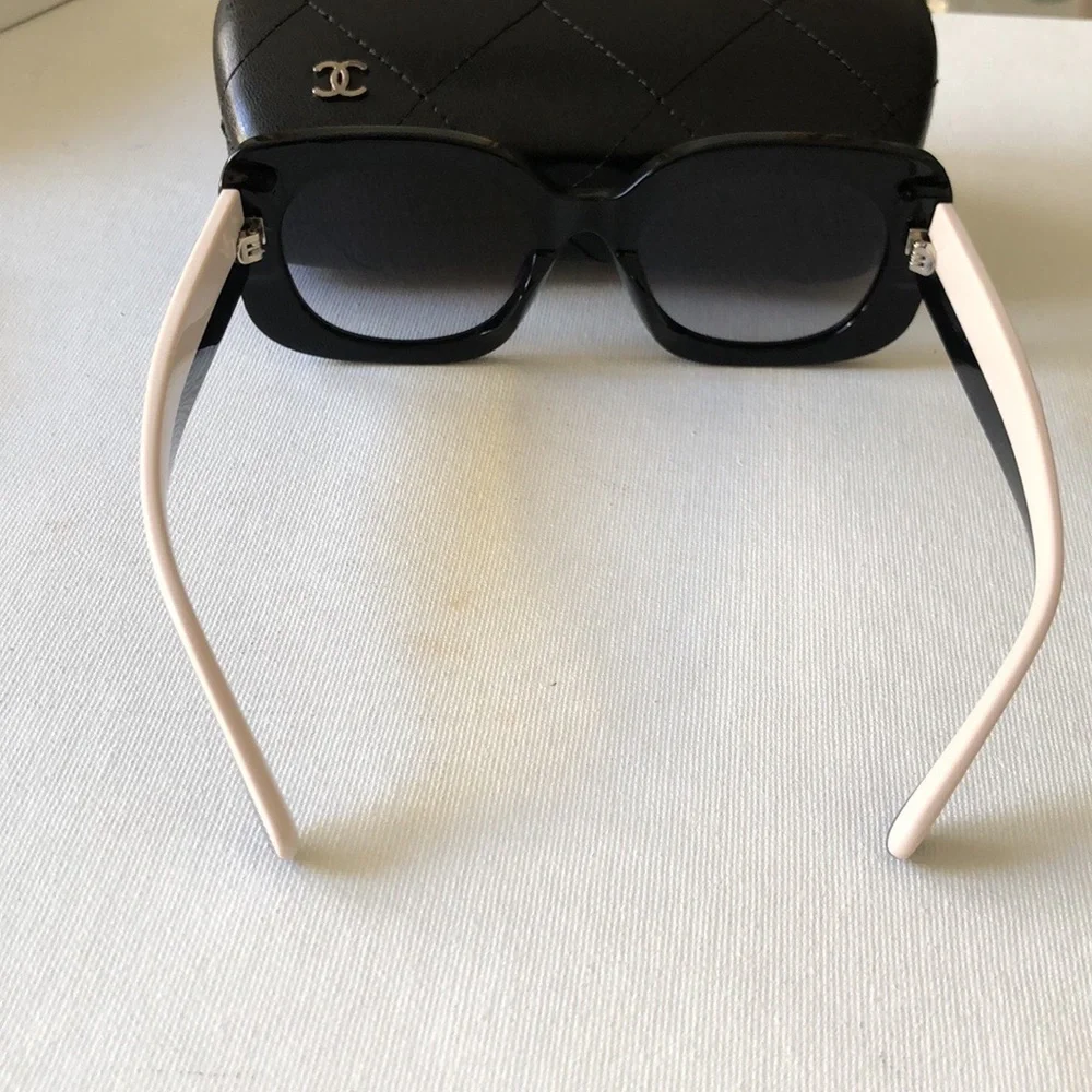 Chanel Black Oversized Square Women's sunglasses CH5563B